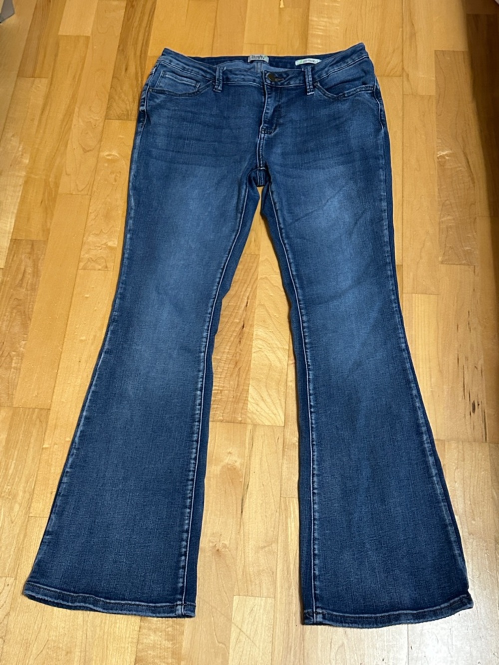 Classic Dark Blue Wide-Leg Flare Jeans